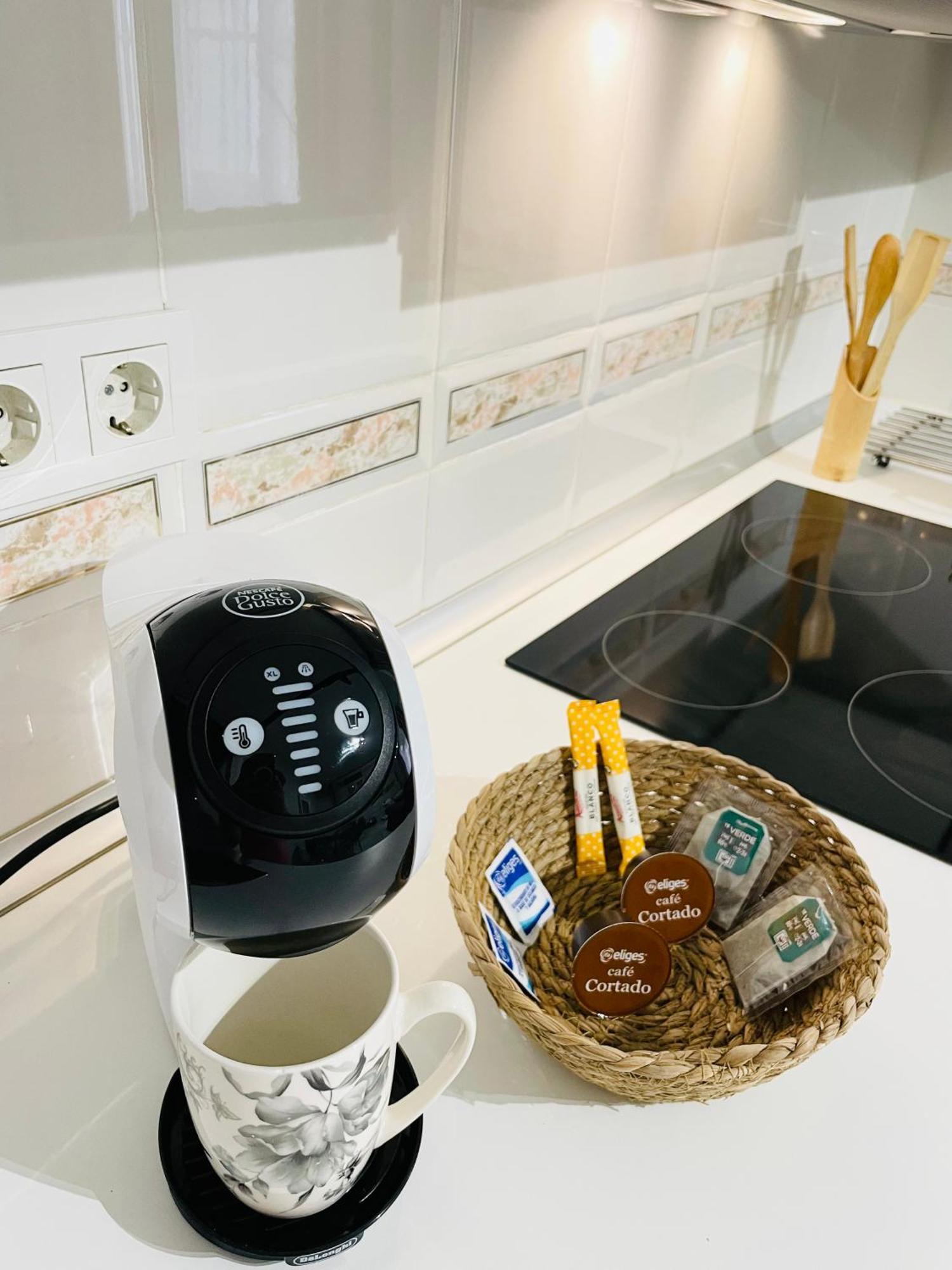 Apartamento Queen Pompeyos Con Parking Bajo Reserva Tendillas Mezquita-catedral *