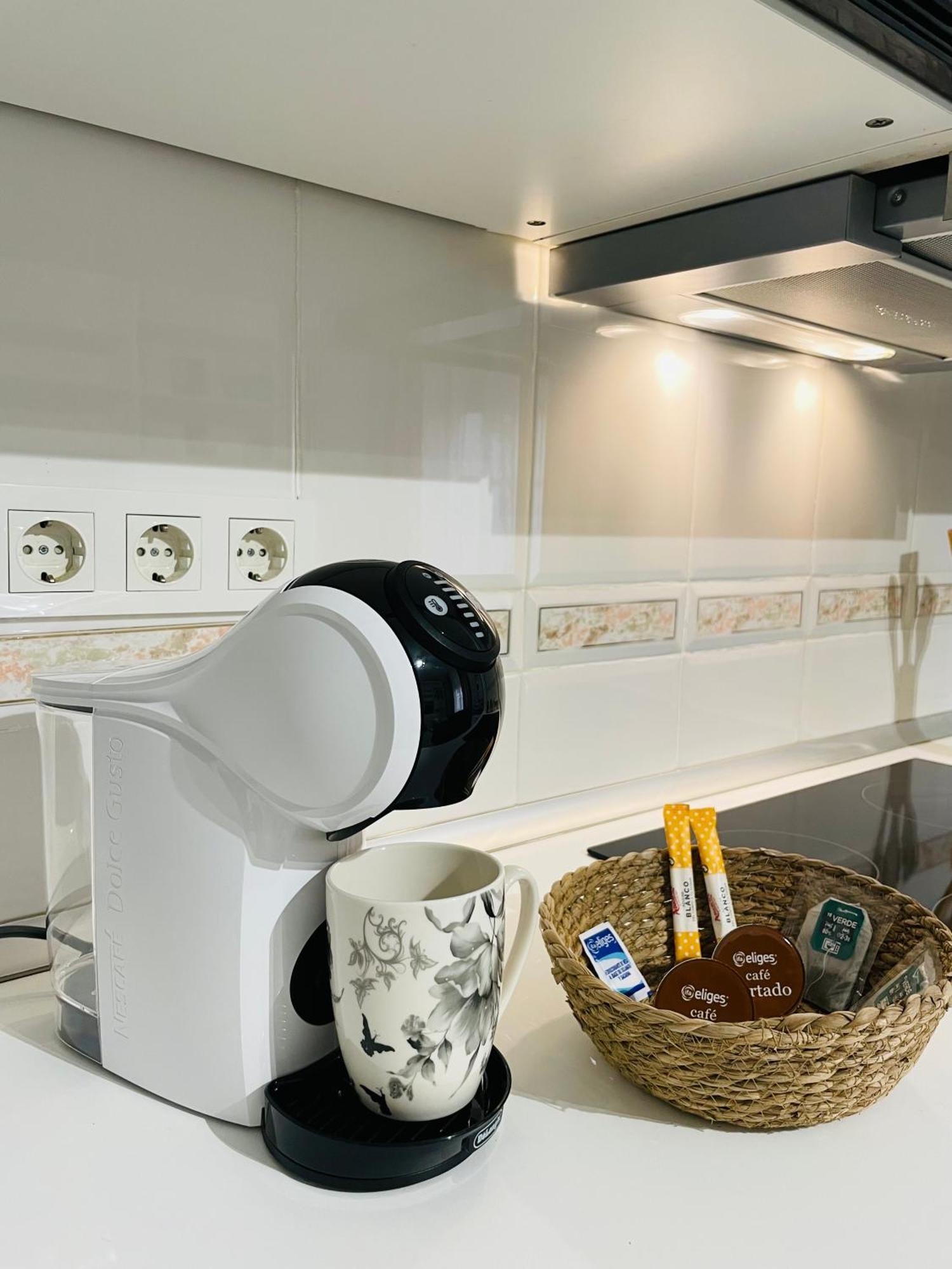 Apartamento Queen Pompeyos Con Parking Bajo Reserva Tendillas Mezquita-catedral *